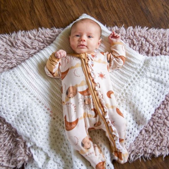 Infant Girls Boho Bamboo Sleepers/Rompers | 2 Way Zipper | Convertable Hands - Picture 3 of 4